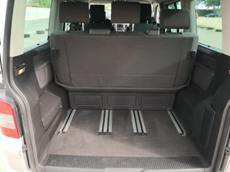 VOLKSWAGEN Multivan 2.5tdi 6 velocidades 7 plazas