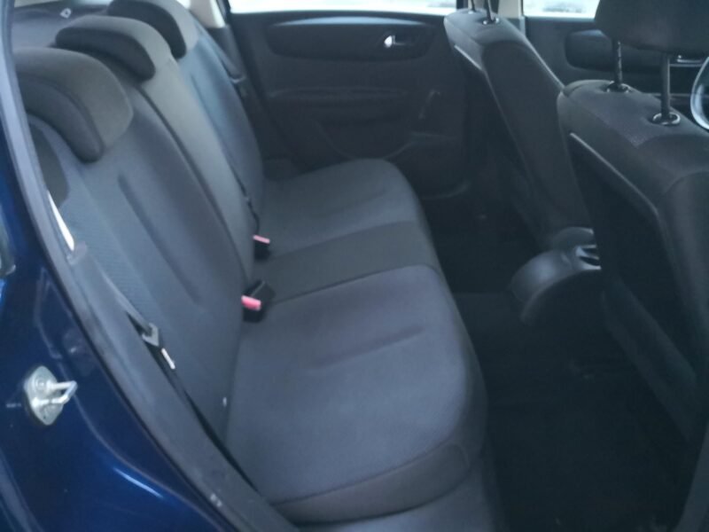 CITROEN C4 1.4i 16v Lx