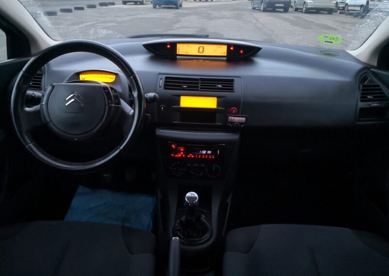 CITROEN C4 1.4i 16v Lx