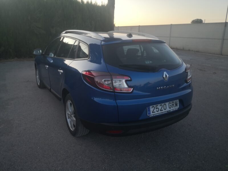RENAULT Megane Sport Tourer 1.9dci