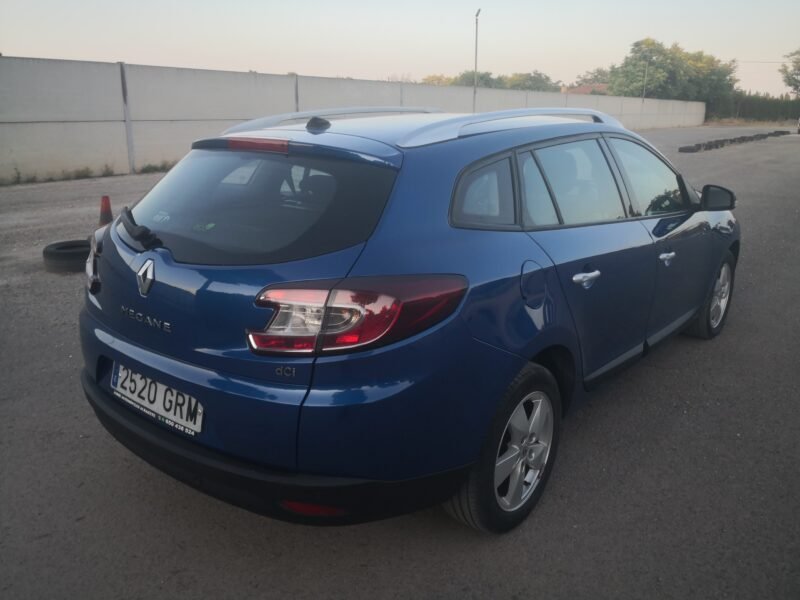 RENAULT Megane Sport Tourer 1.9dci