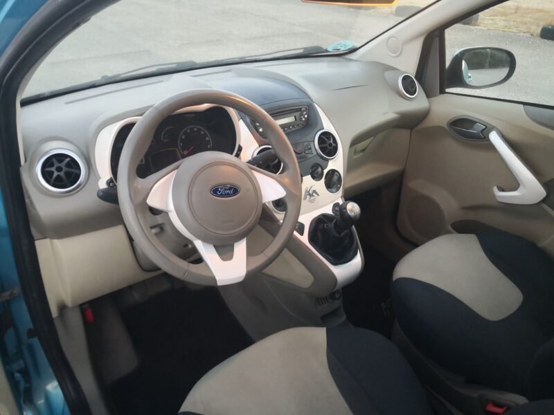 FORD KA 1.2 Titanium
