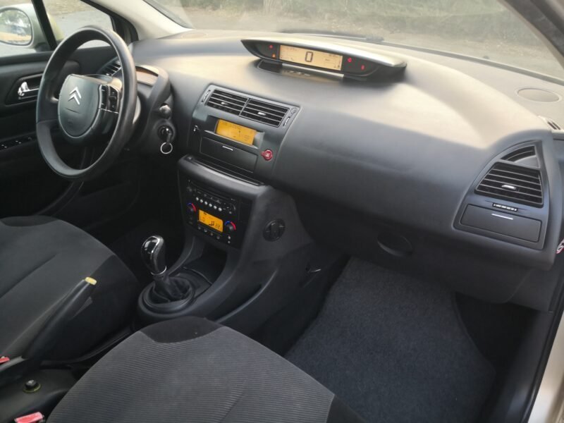 CITROEN C4 1.4i 16v Sx