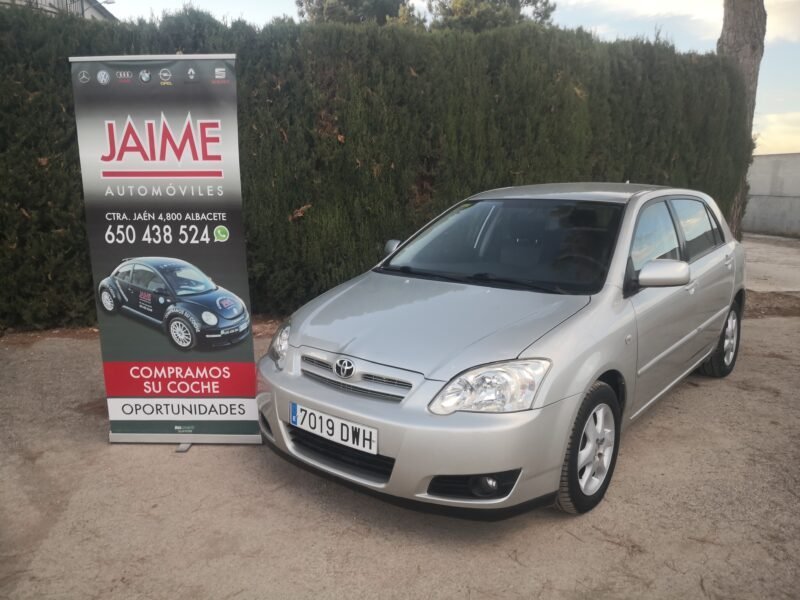 TOYOTA Corolla 2.0 D4D