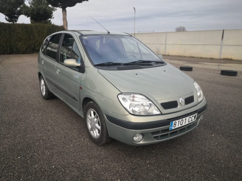 RENAULT MEGANE SCENIC 1.9dci