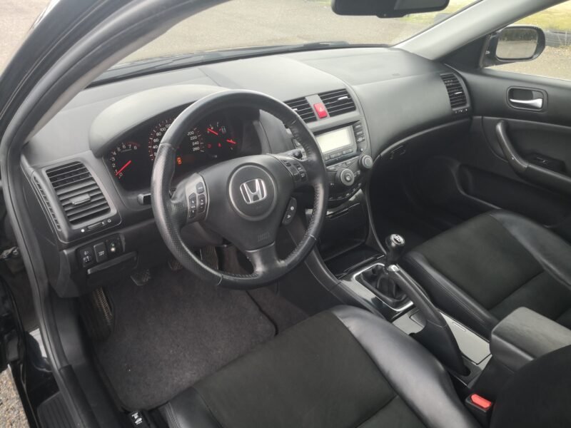 HONDA Accord 2.0i-VTEC Executive piel