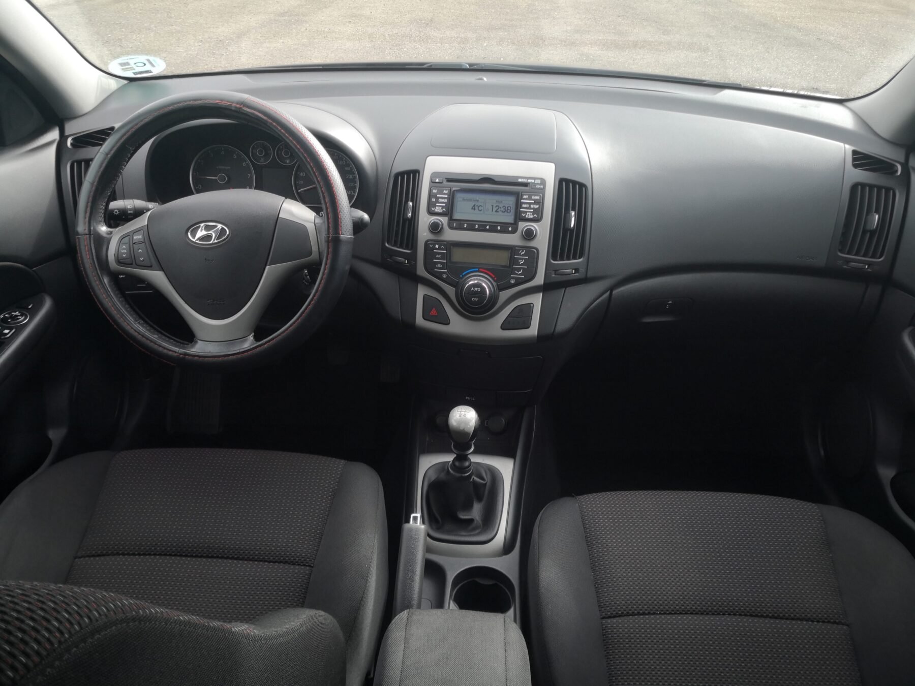 HYUNDAI i30 1.4