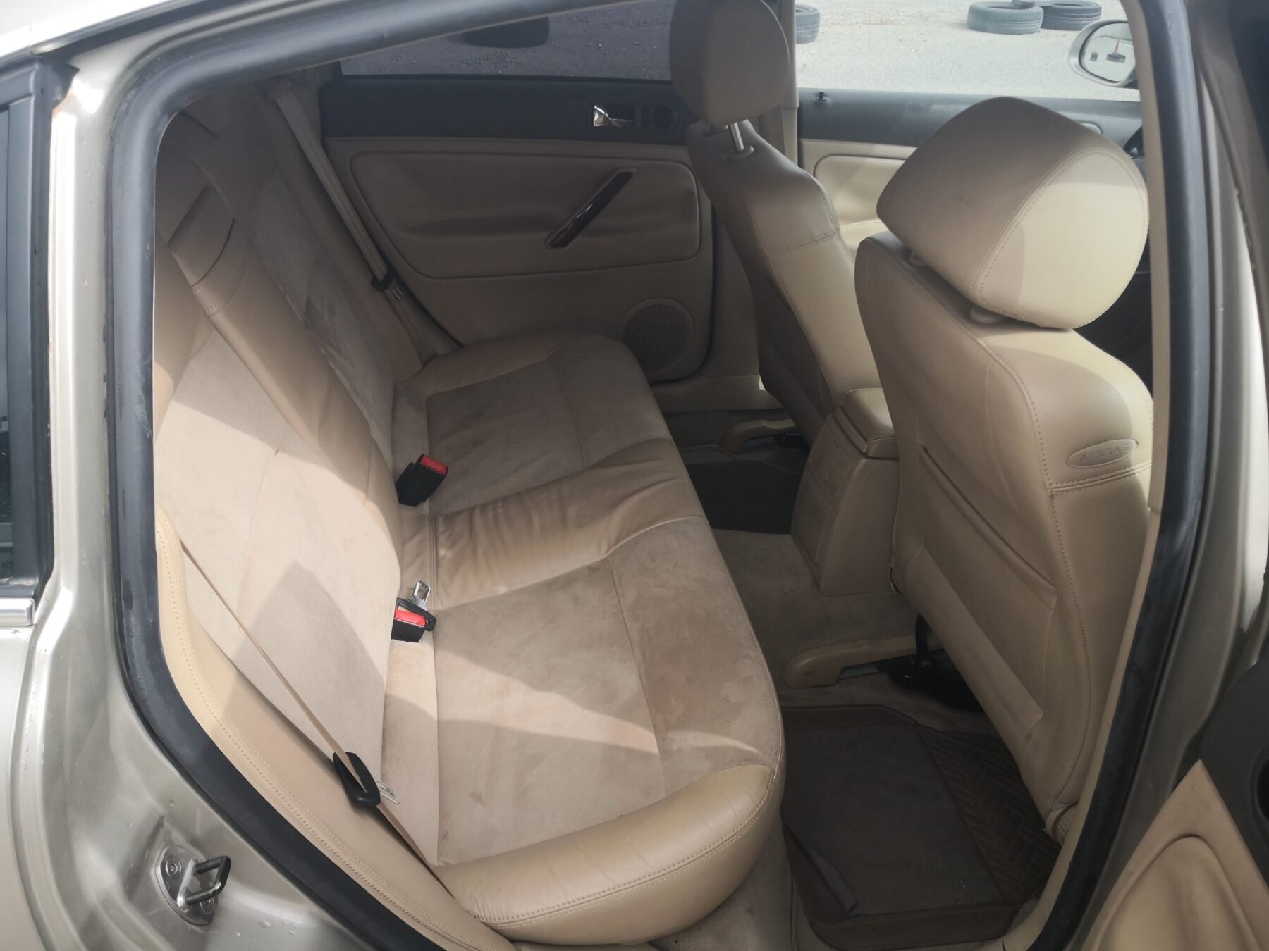 VOLKSWAGEN Passat 1.9tdi Highline