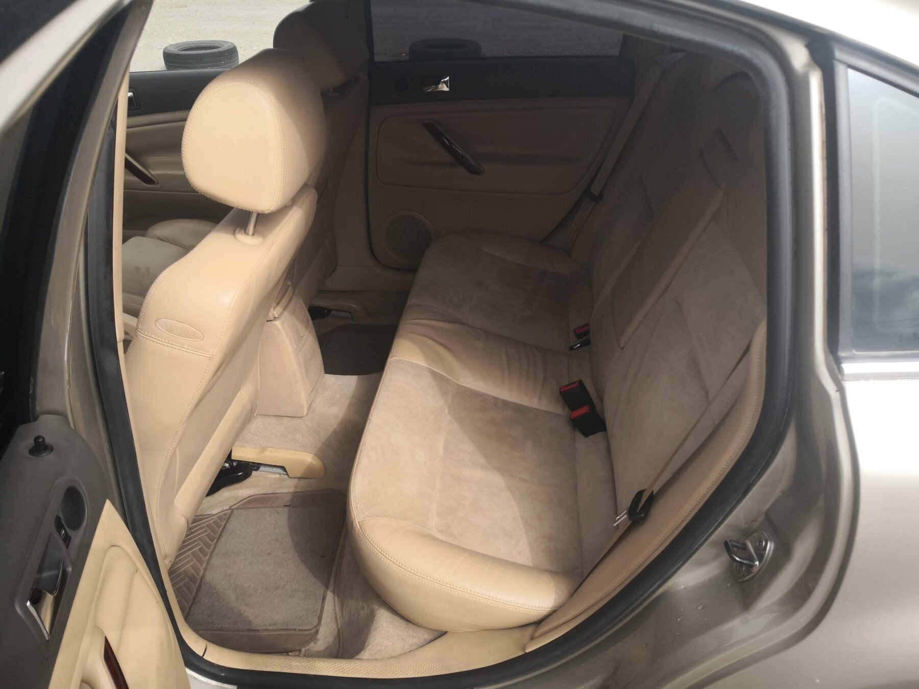 VOLKSWAGEN Passat 1.9tdi Highline