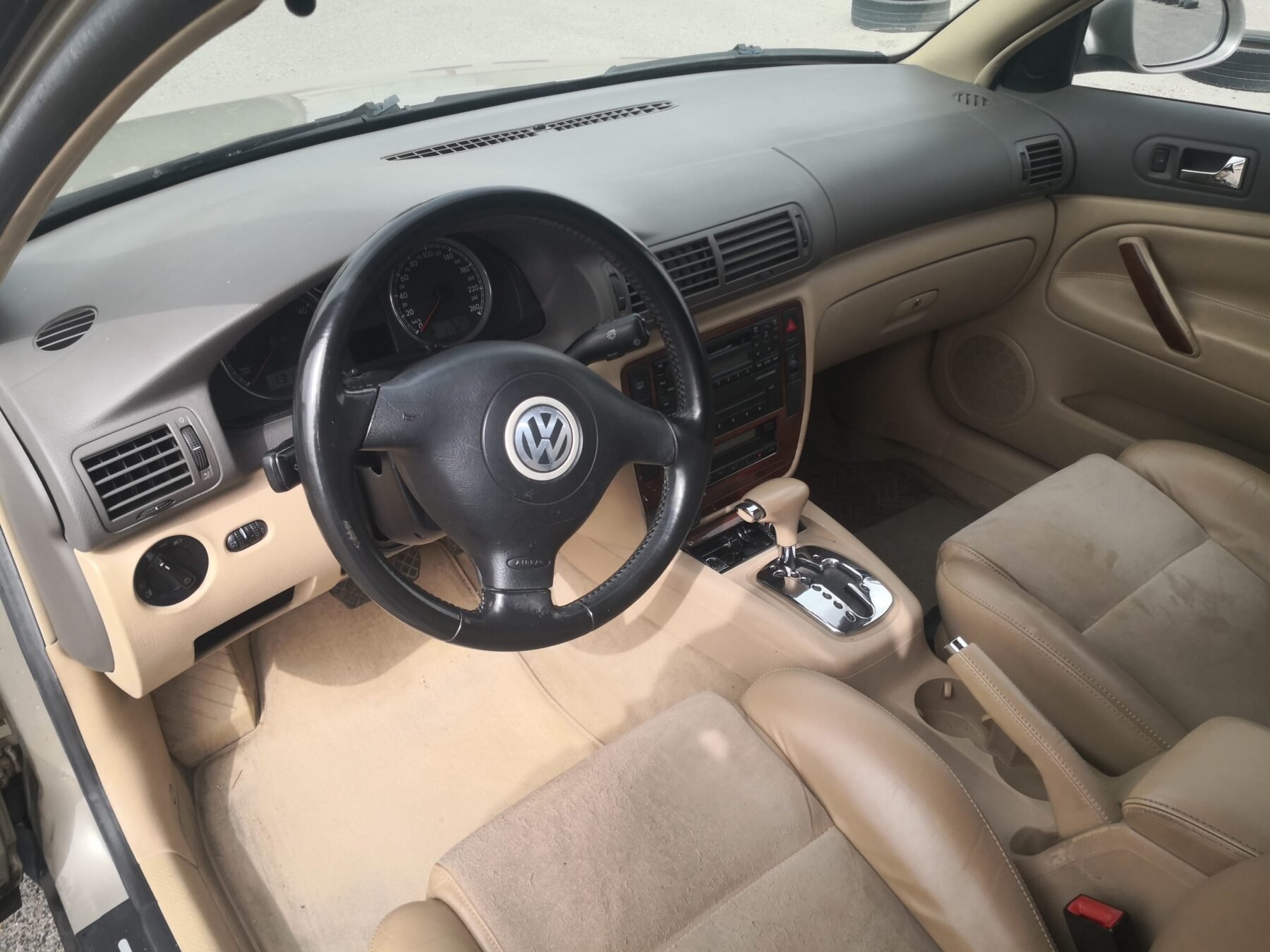 VOLKSWAGEN Passat 1.9tdi Highline