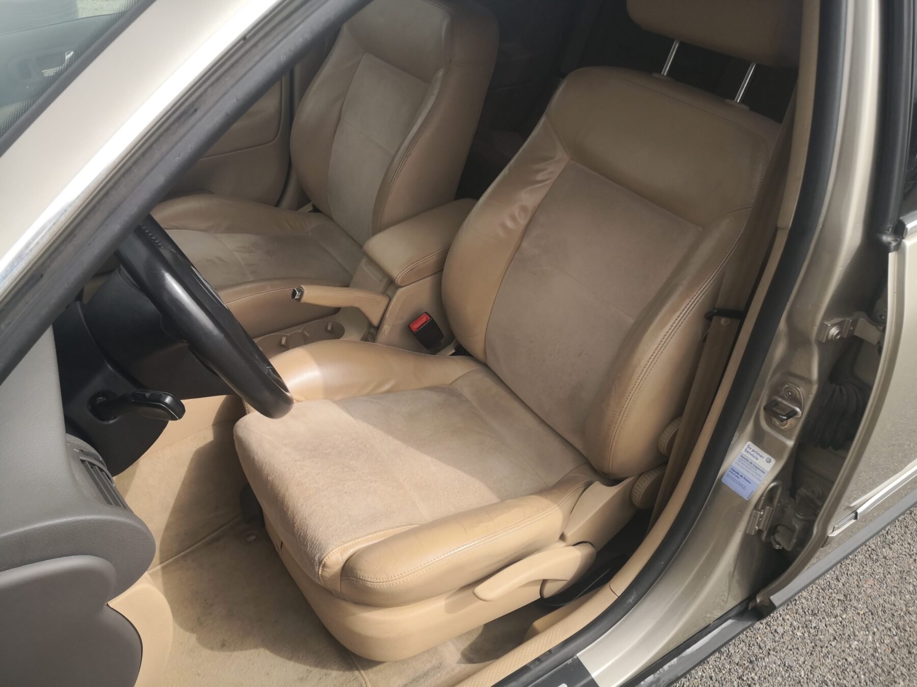 VOLKSWAGEN Passat 1.9tdi Highline