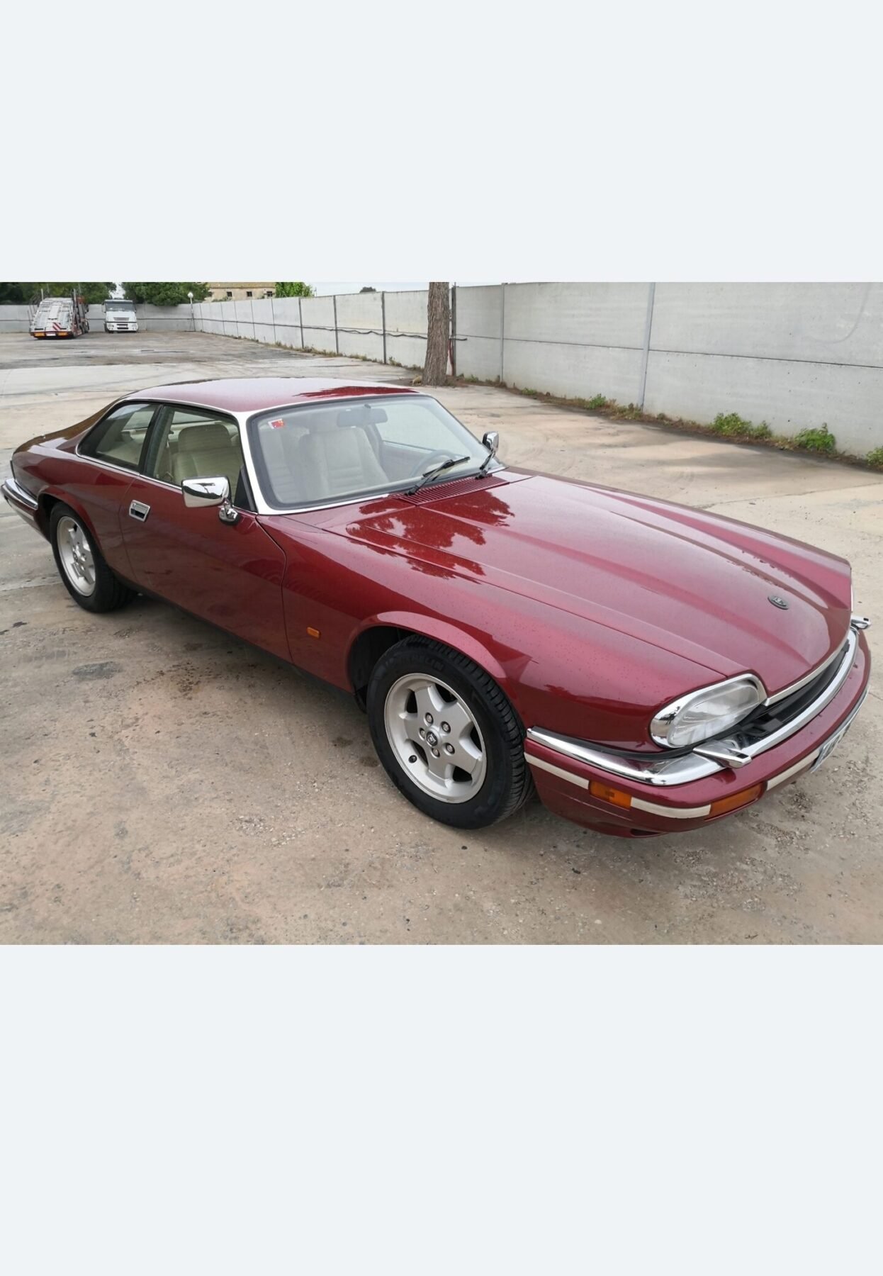 JAGUAR Xjs 6.0 V12