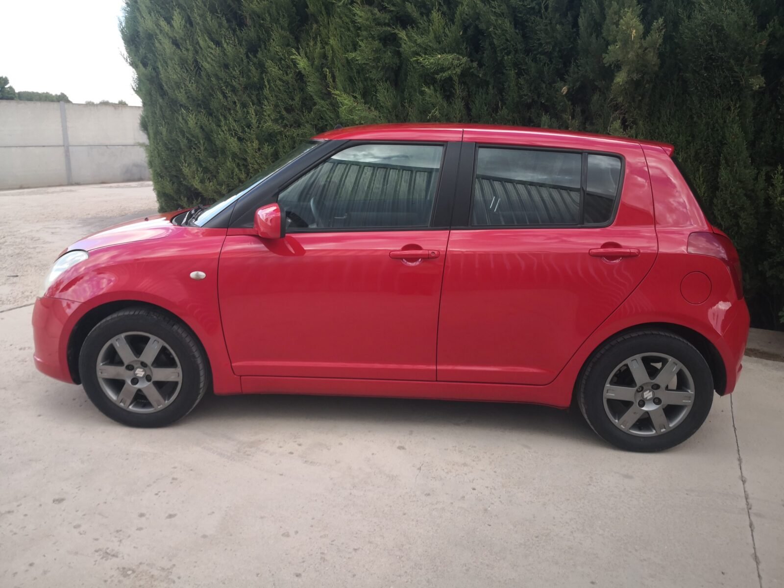 SUZUKI Swift 1.3Gl