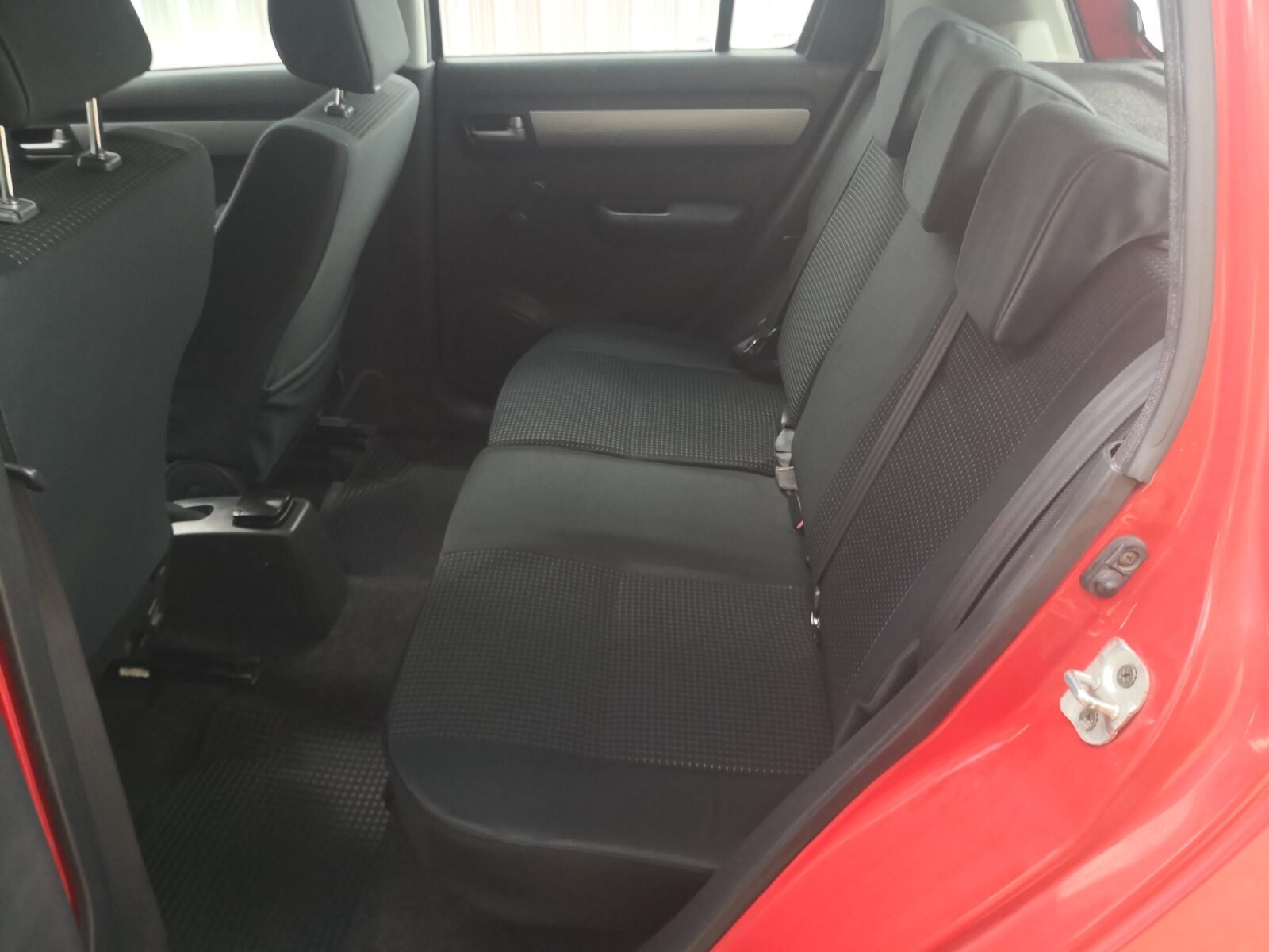 SUZUKI Swift 1.3Gl