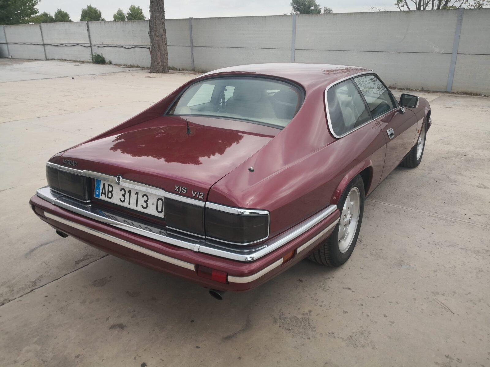 JAGUAR Xjs 6.0 V12