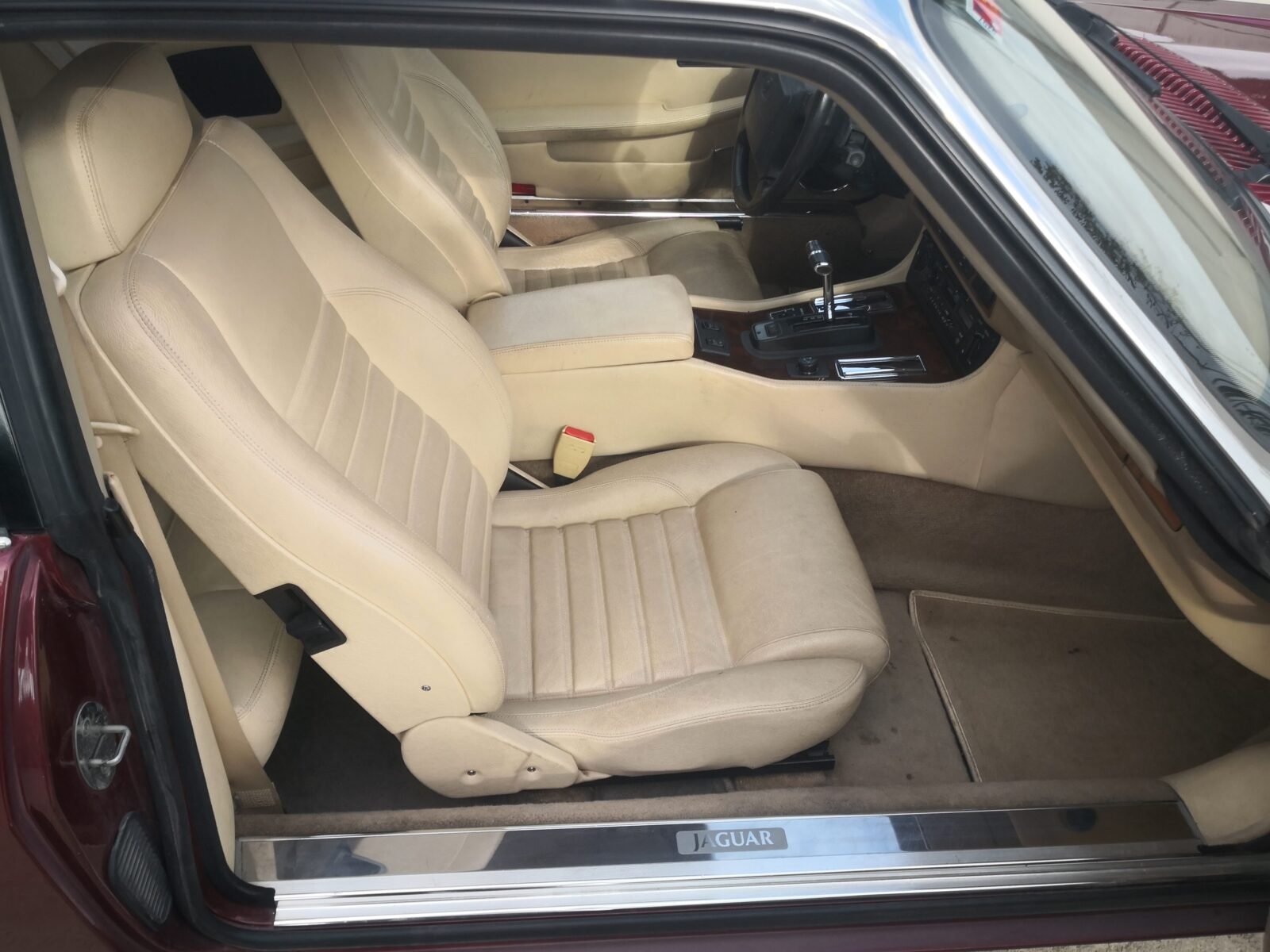 JAGUAR Xjs 6.0 V12
